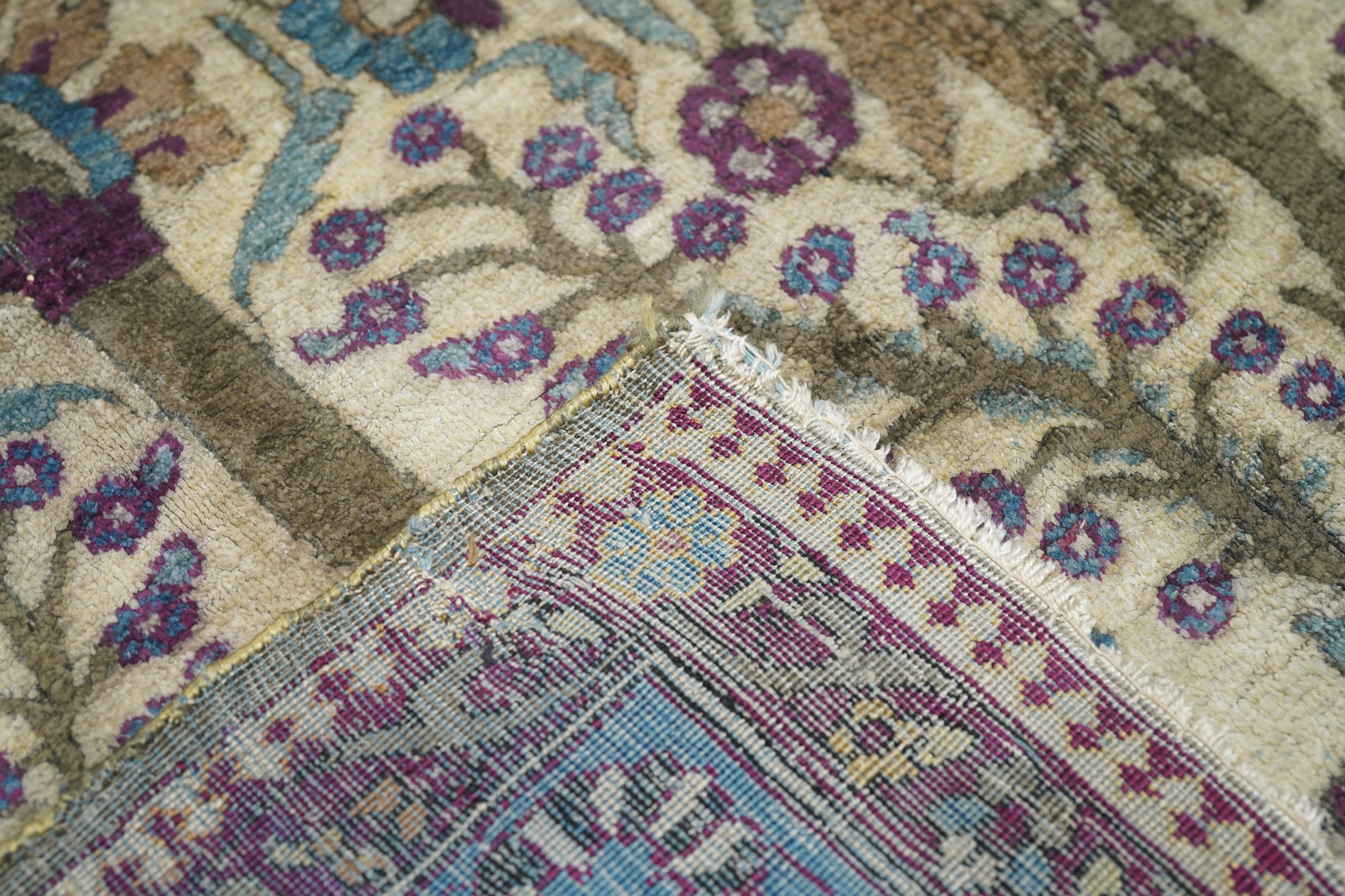 Extremely Fine Antique Silk  Kashan Rug 6'6'' x 9'8''