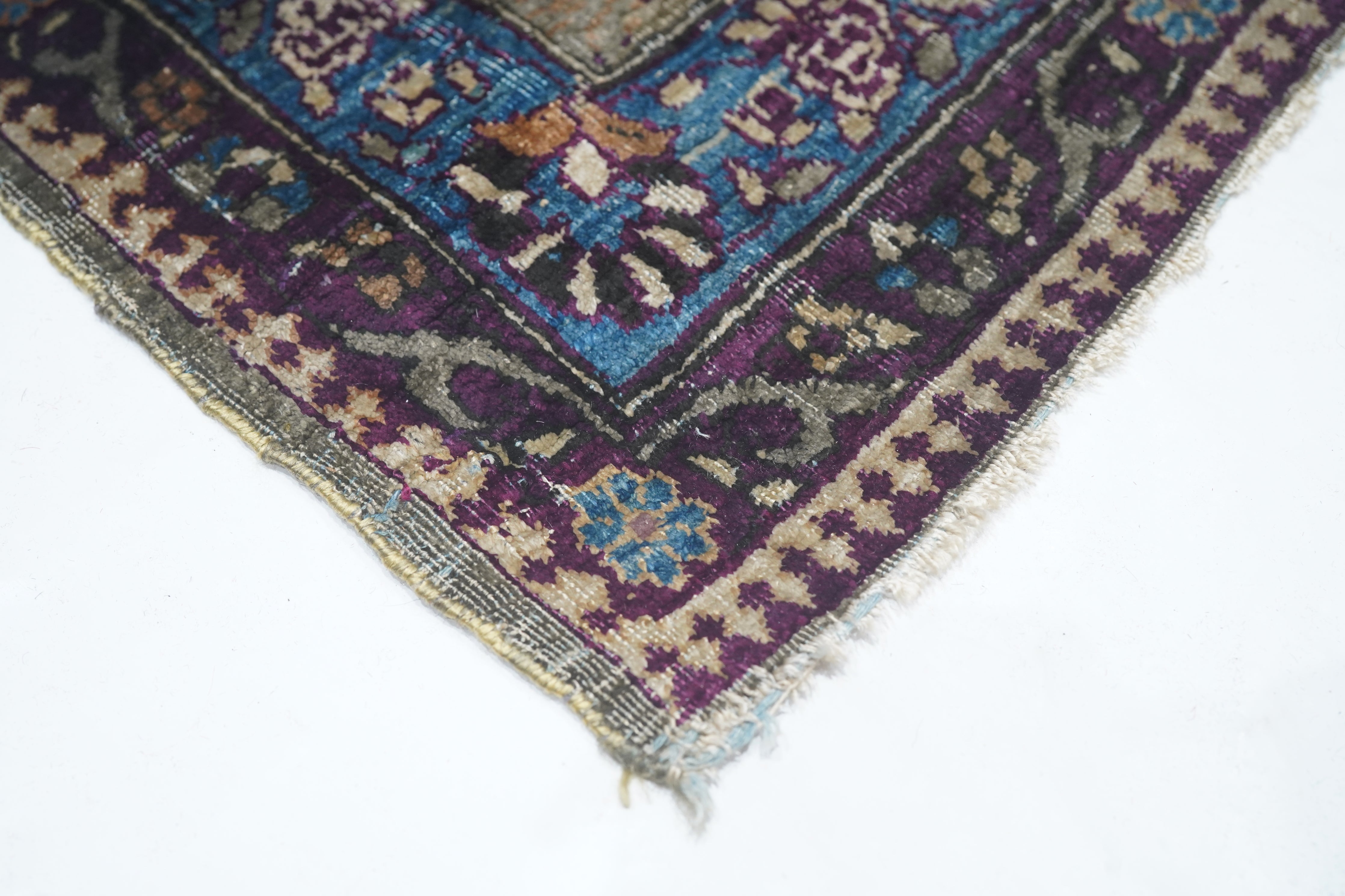 Extremely Fine Antique Silk  Kashan Rug 6'6'' x 9'8''