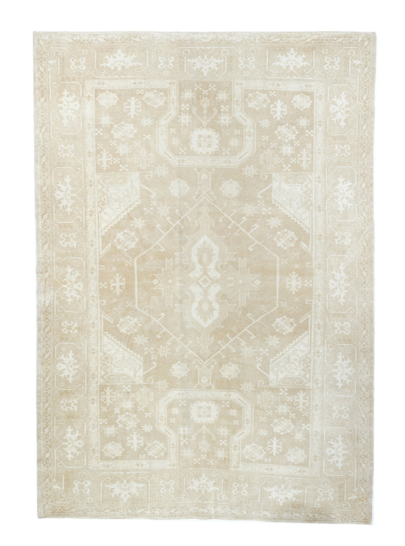 Vintage Turkish Rug 5'3'' x 7'8''