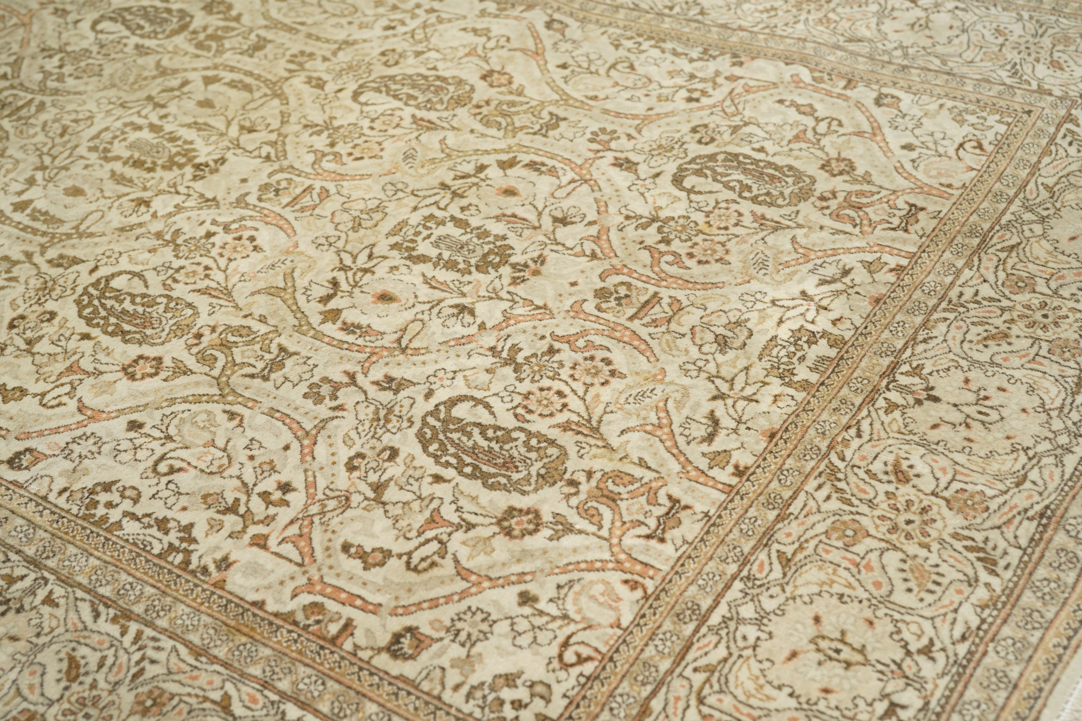 Vintage  Kashan Rug 4'4'' x 6'9''