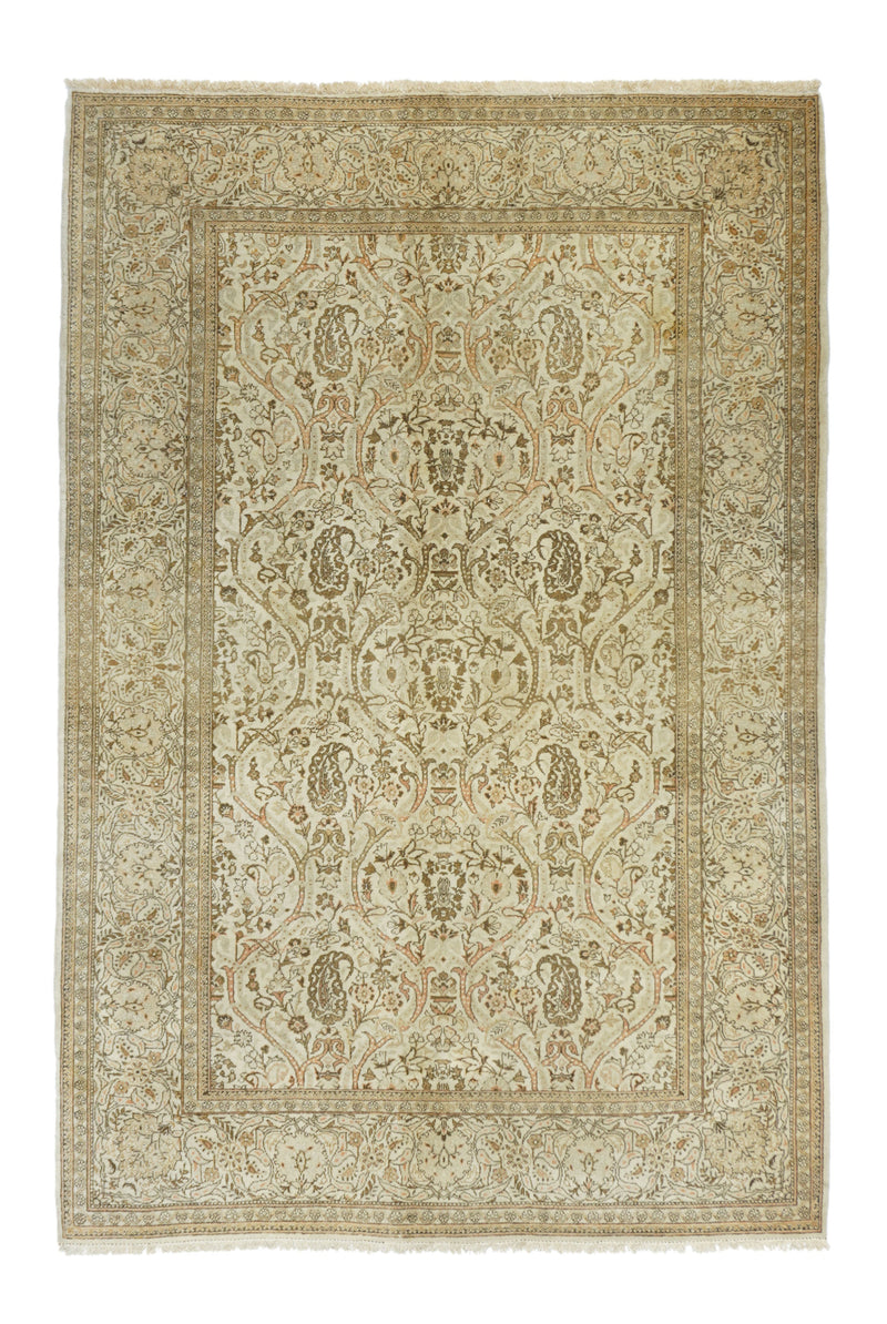 Vintage  Kashan Rug 4'4'' x 6'9''