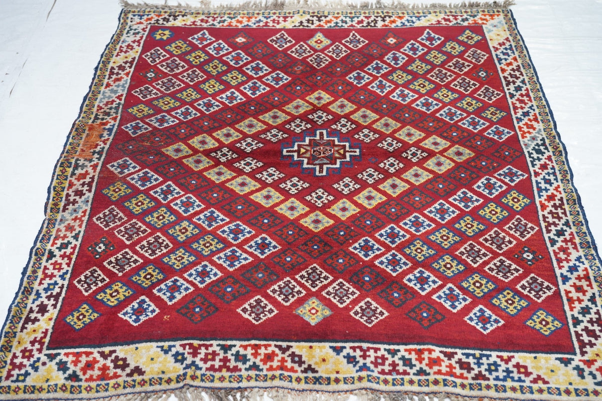Fine Antique  Gashgai Wool Rug 4'6'' x 5'3''