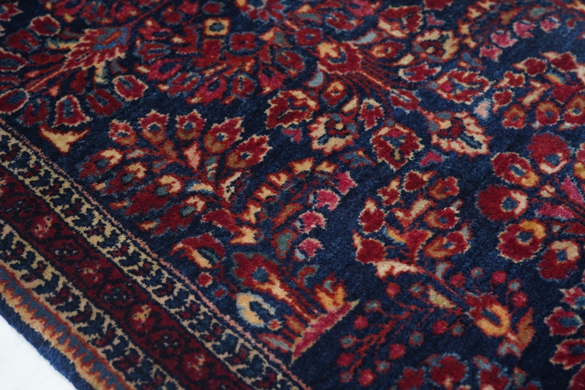 Antique Sarouk Rug 2'0" x 4'0"