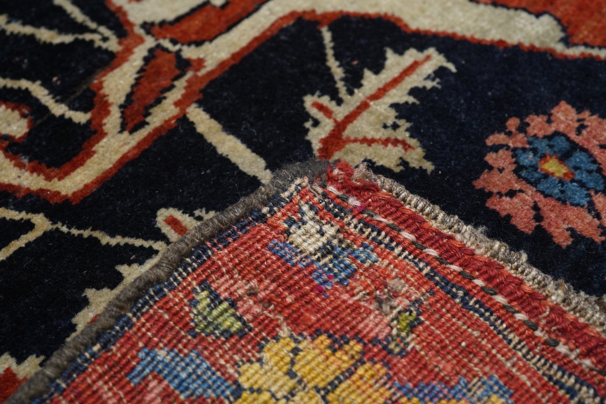 Fine Antique Garouss Bidjar Rug 5'9'' x 8'7''