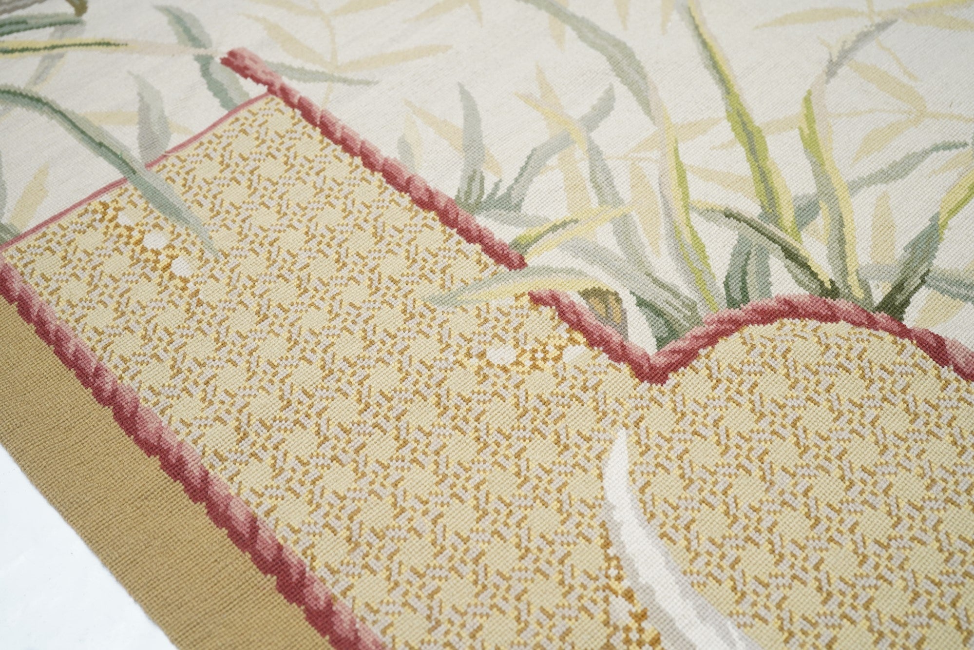 French Aubusson Design Rug 9' x 12'