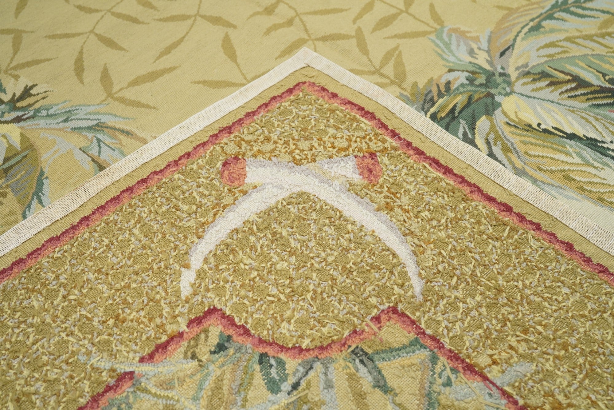 French Aubusson Design Rug 7'11'' x 10'0"