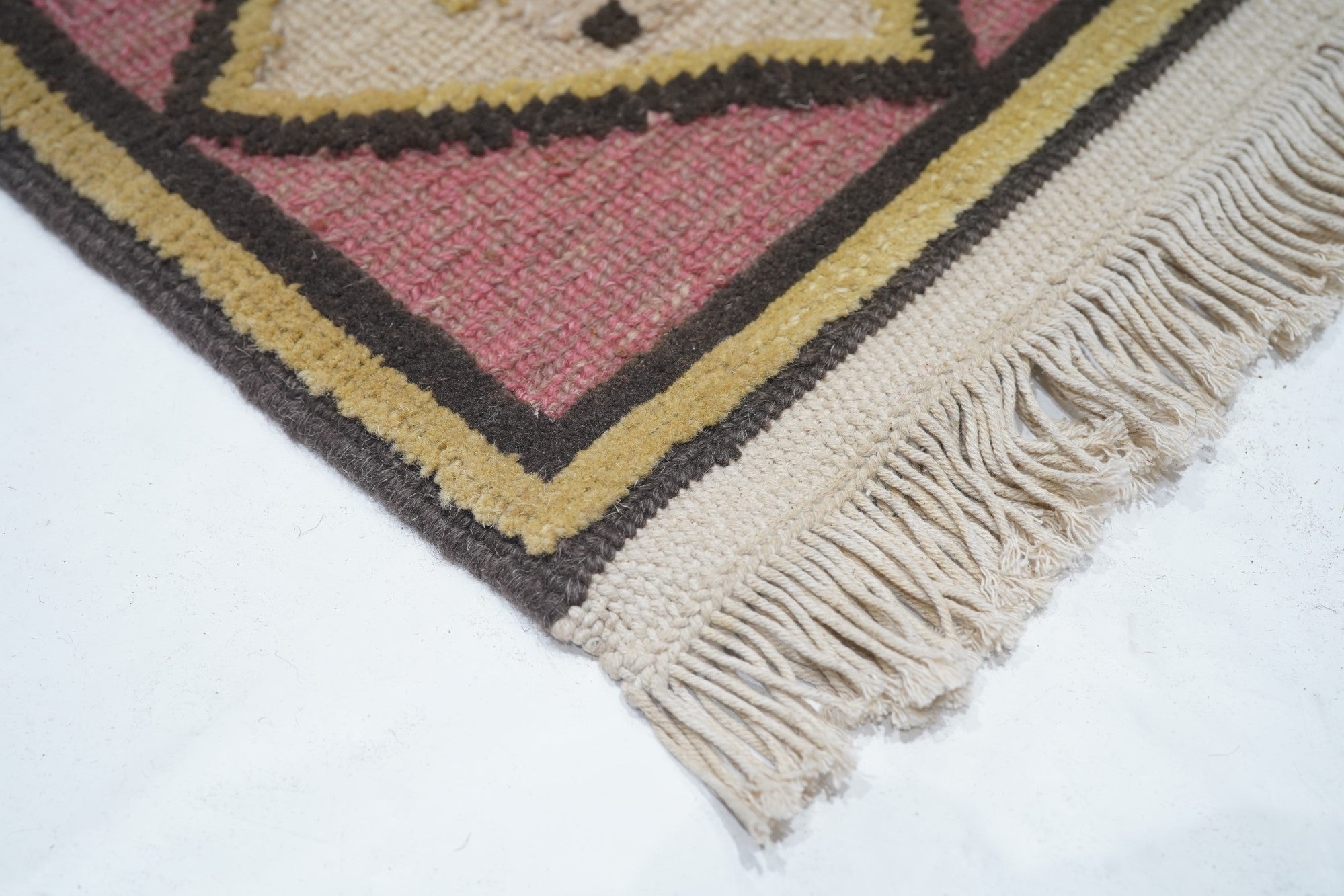 Sumak Rug 6'0" x 9'0"