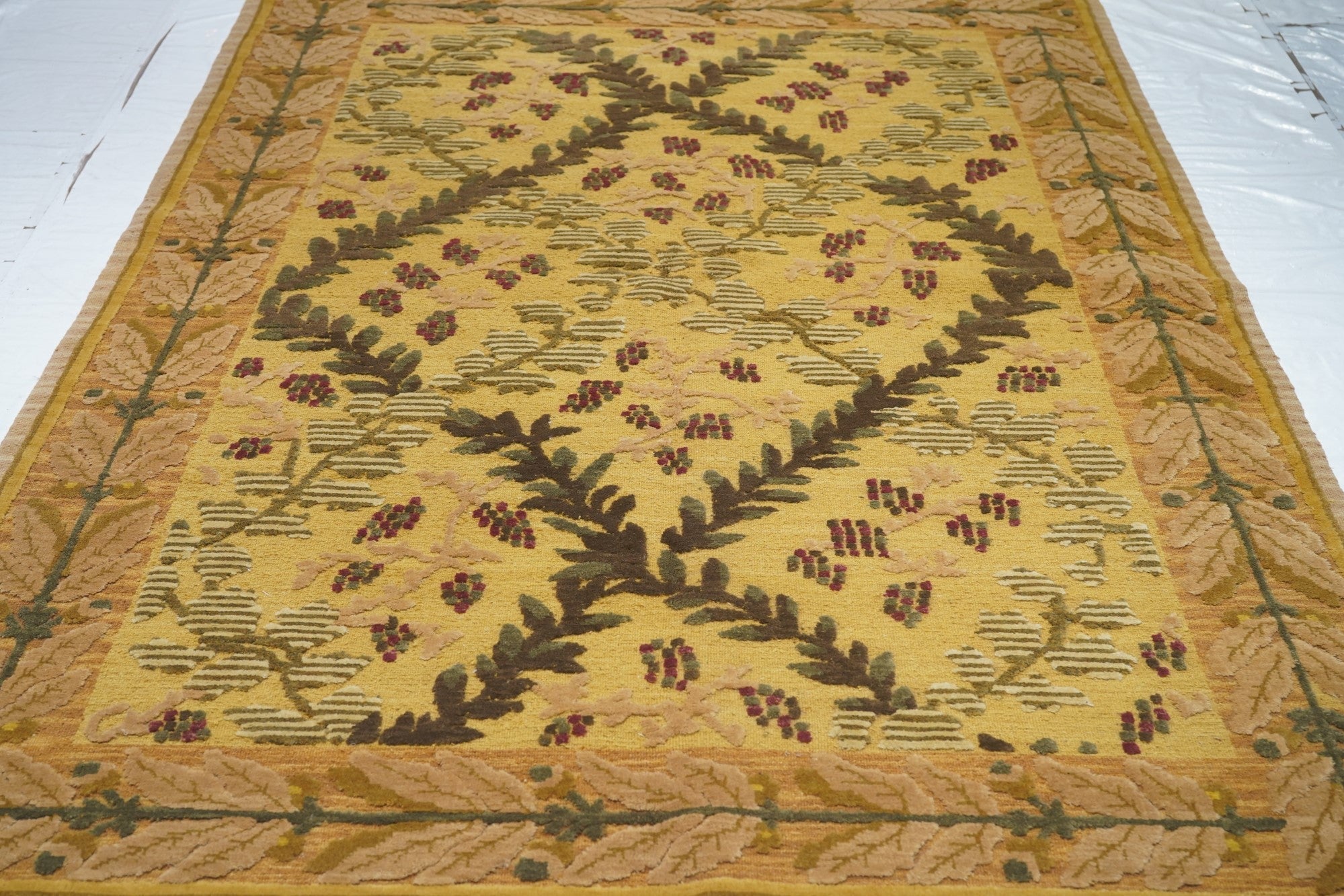 Sumak Rug 6'0" x 9'0"