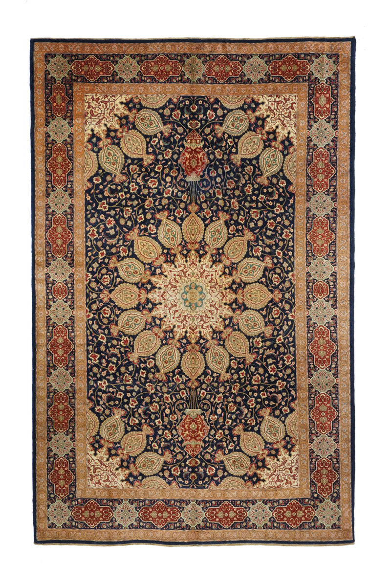 Fine Vintage  Tabriz Rug 6'7'' x 10'1''