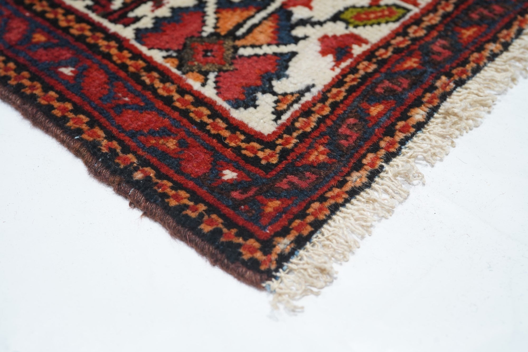 Antique Mahal Rug 4'6'' x 8'8''