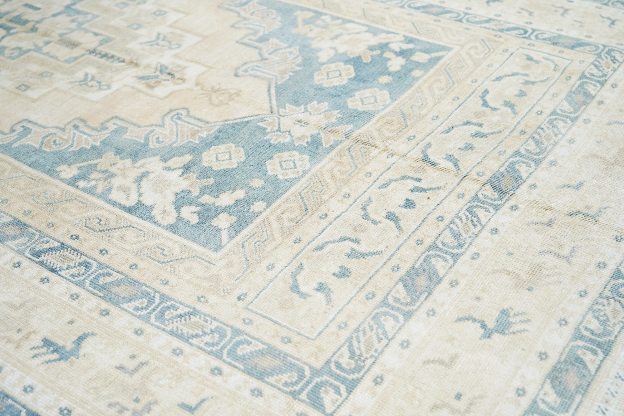 Vintage Turkish Rug 5'0'' x 9'3''
