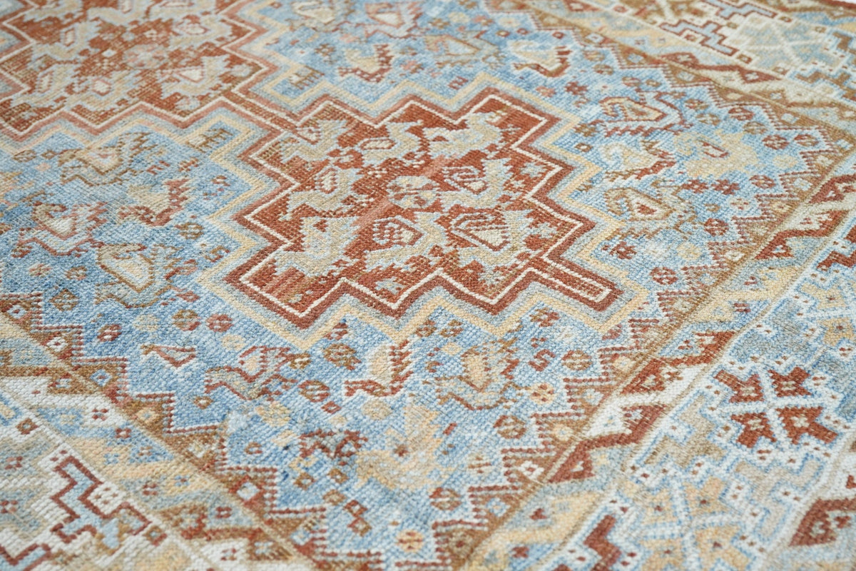 Antique  Shiraz Rug 3'1'' x 4'9''