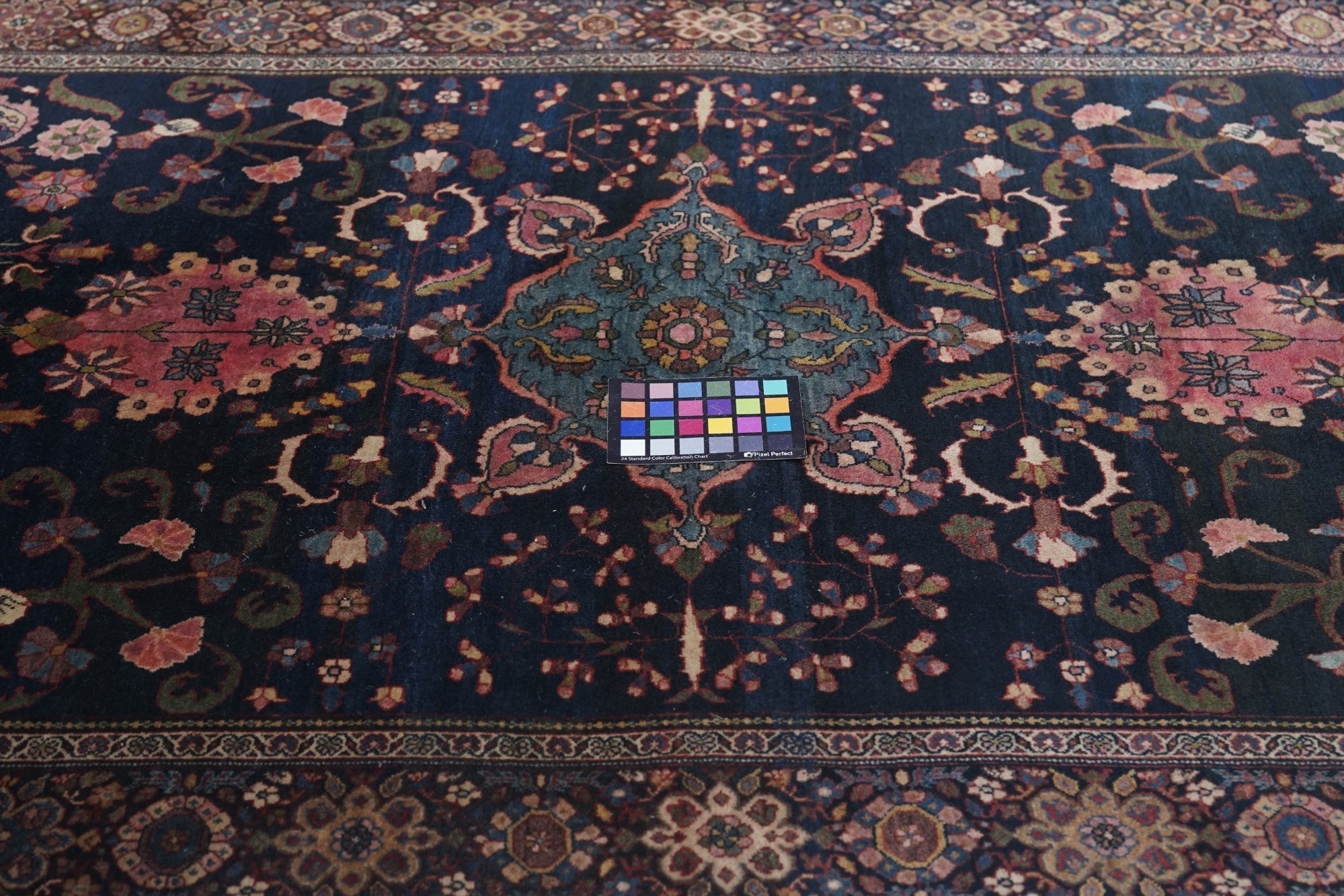 Antique Farahan Sarouk Rug 4'0" x 6'8''