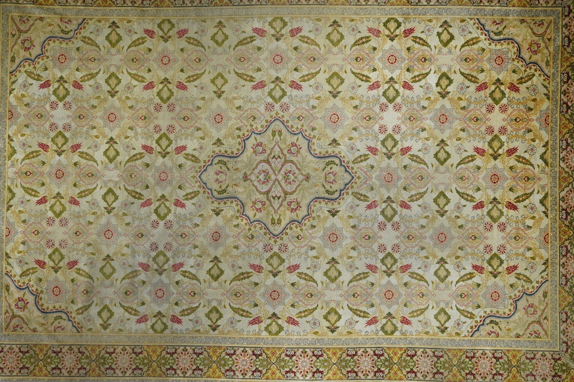 Antique Silk Sivas Rug 9'10'' x 14'0''