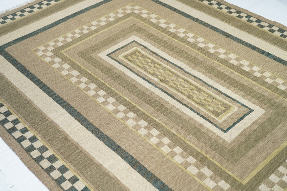 Sumak Rug 6'0" x 9'0"