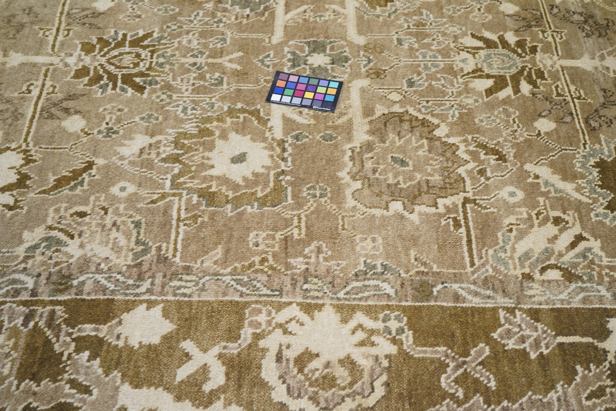 Oushak Rug 6'0" x 9'0"