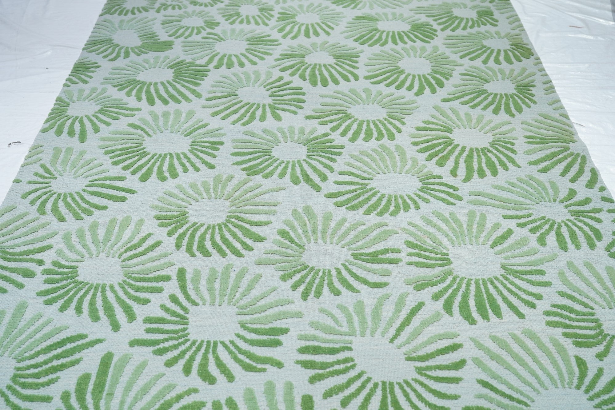 Sumak Rug 6'0" x 9'0"