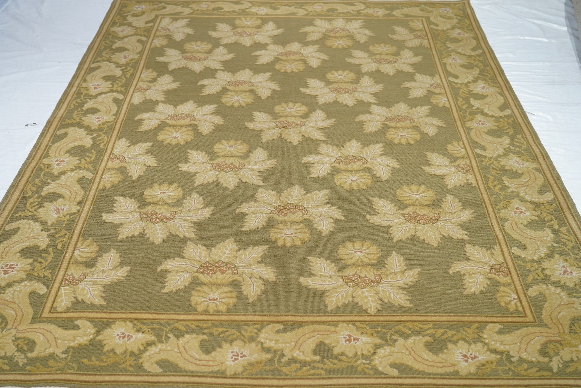 Sumak Rug 6'0" x 9'0"