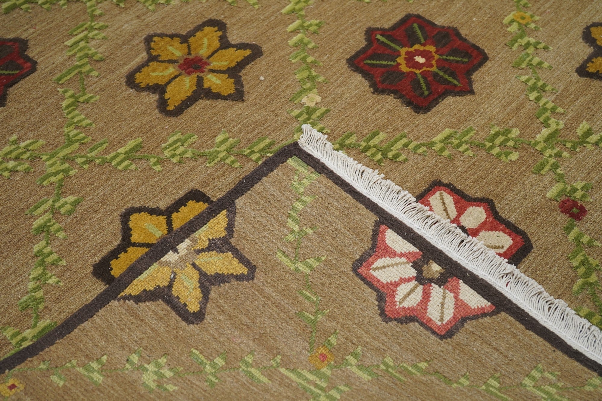 Sumak Rug 6'0" x 9'0"