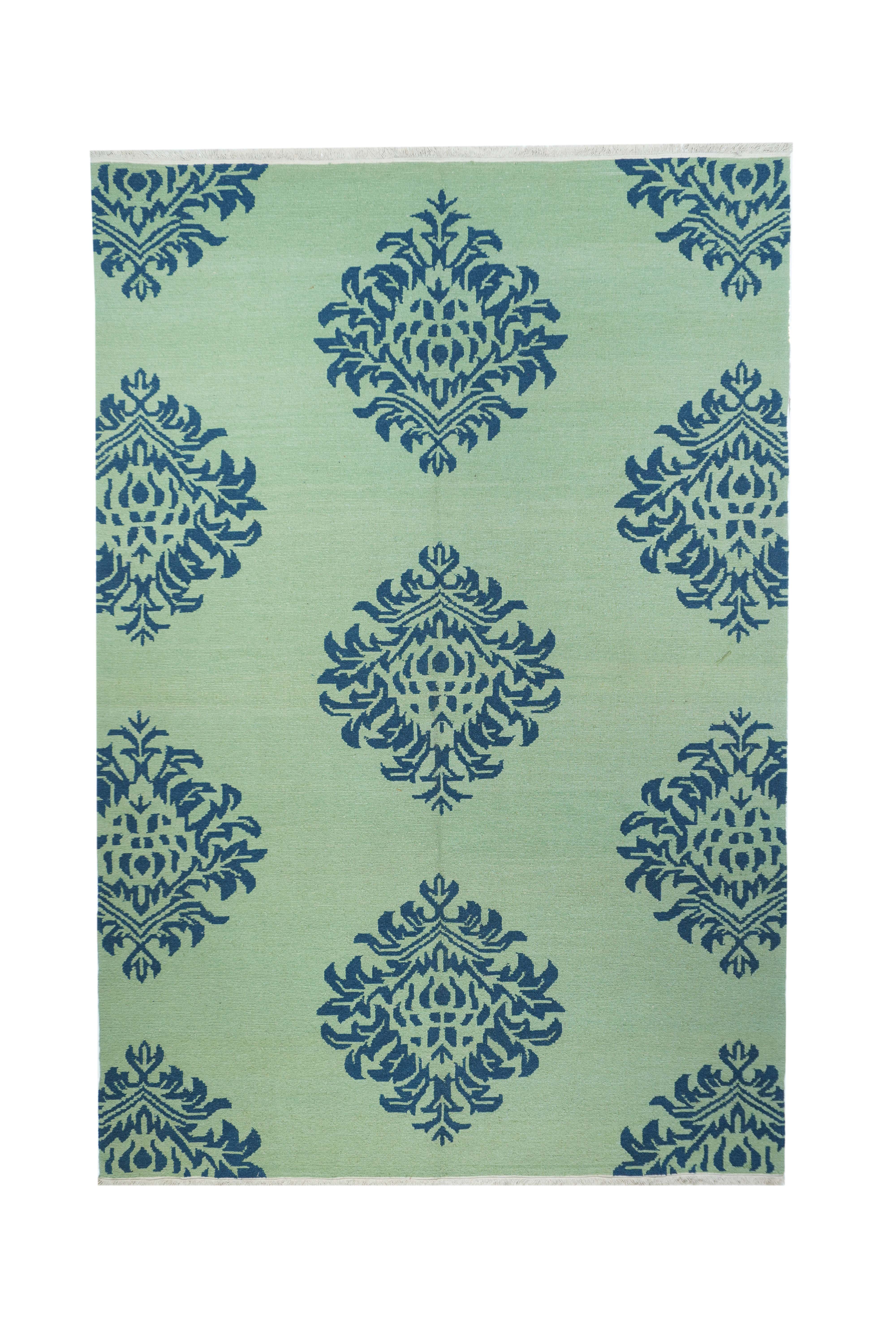 Sumak Rug 6'0" x 9'0"