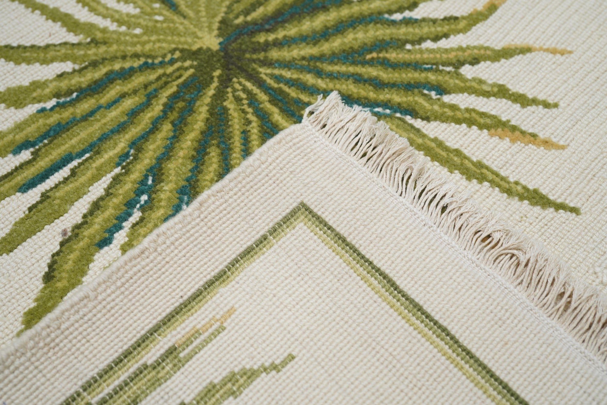Sumak Rug 6'0" x 9'0"