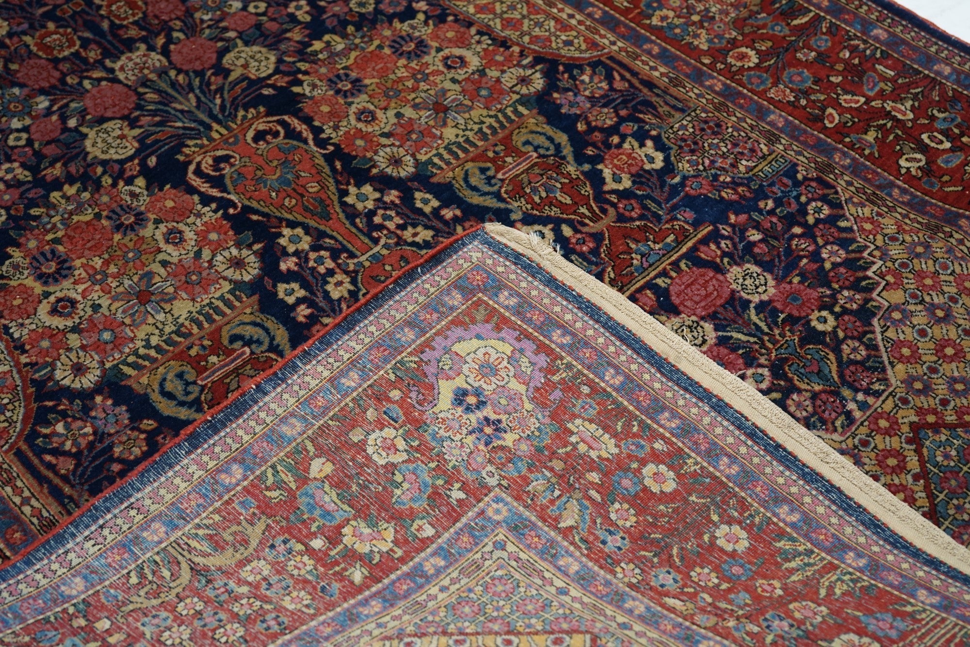 Fine Antique  Dabir Kashan Rug 4'3'' x 7'0"
