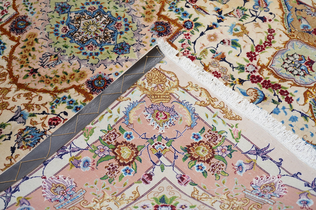 Extremely Fine  Wool & Silk Tabriz Rug 5'0" x 8'0"