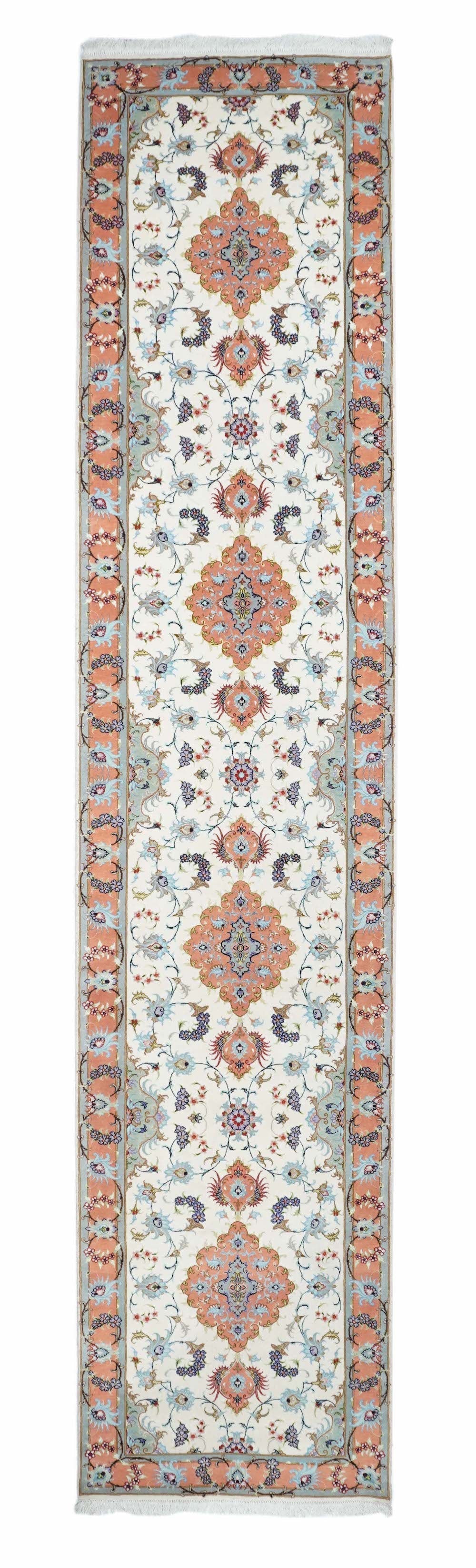 Good Condition Tabriz Rug