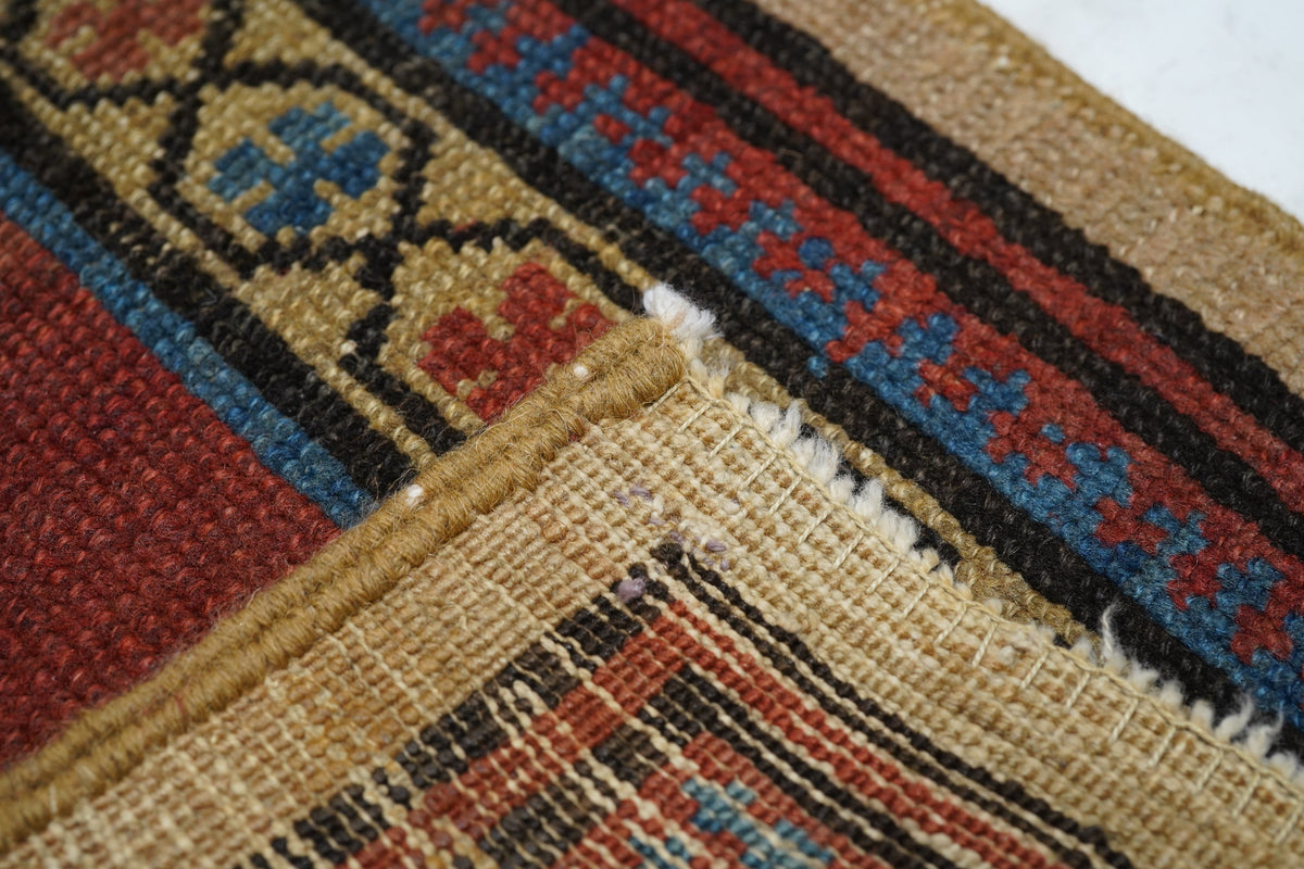 Antique Bakhshayesh Rug 2'4'' x 4'4''