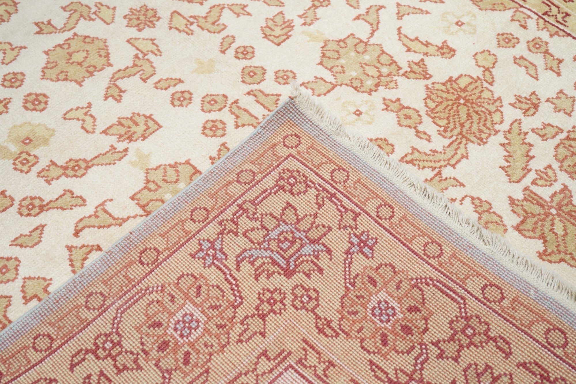 Oushak Rug 6'0" x 9'0"