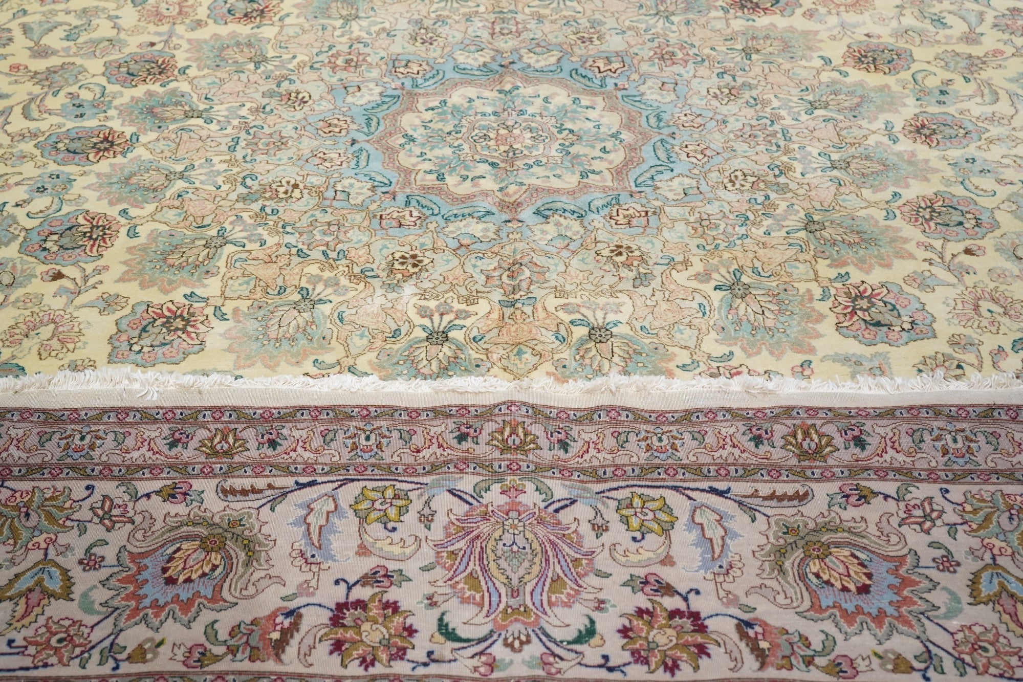 Fine Vintage  Kashan Rug 11'6'' x 17'10''