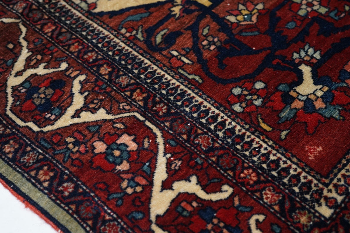 Antique Farahan Sarouk Rug 4'3'' x 6'8''