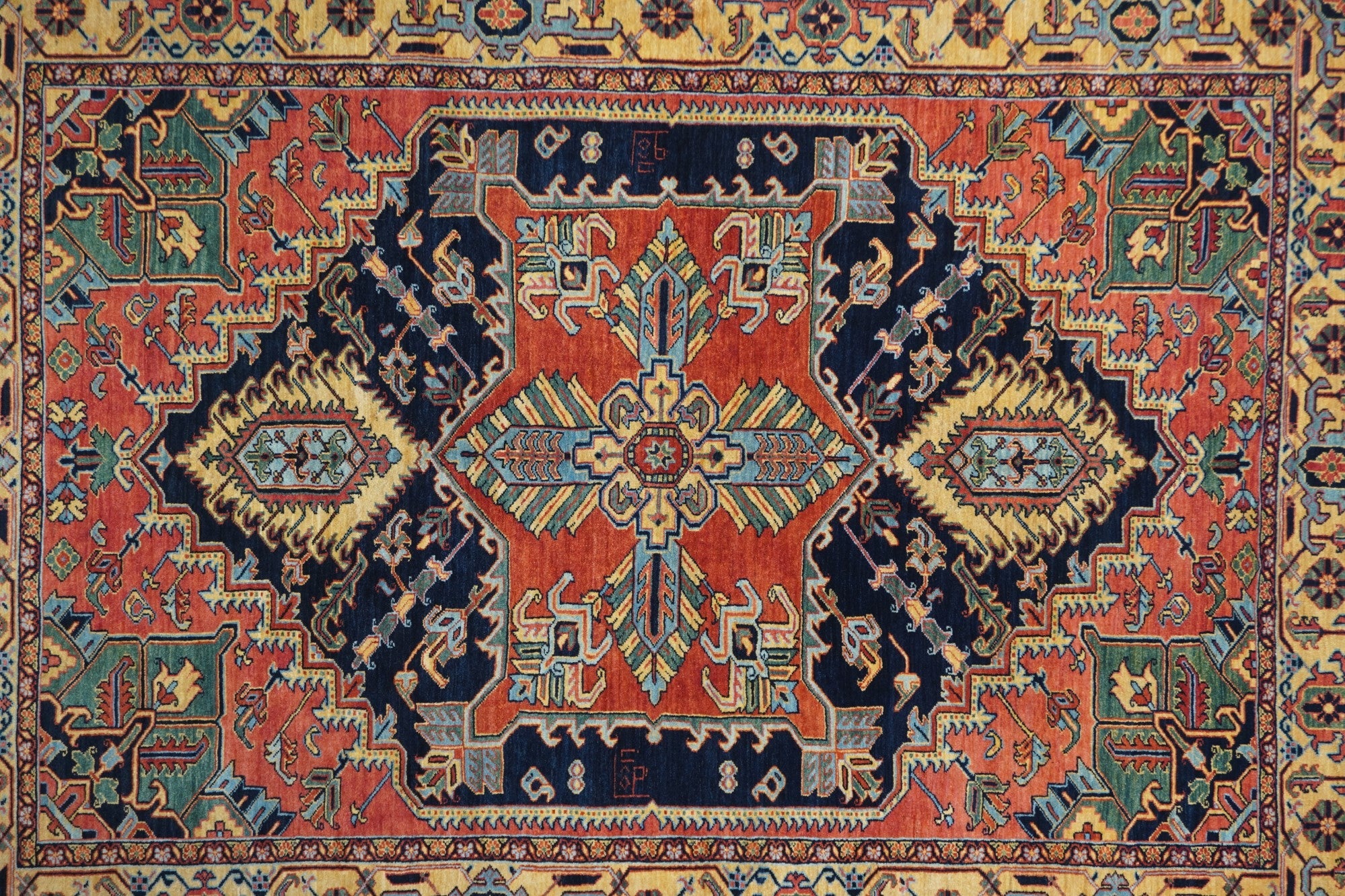 Heriz Rug 6'8'' x 9'4''