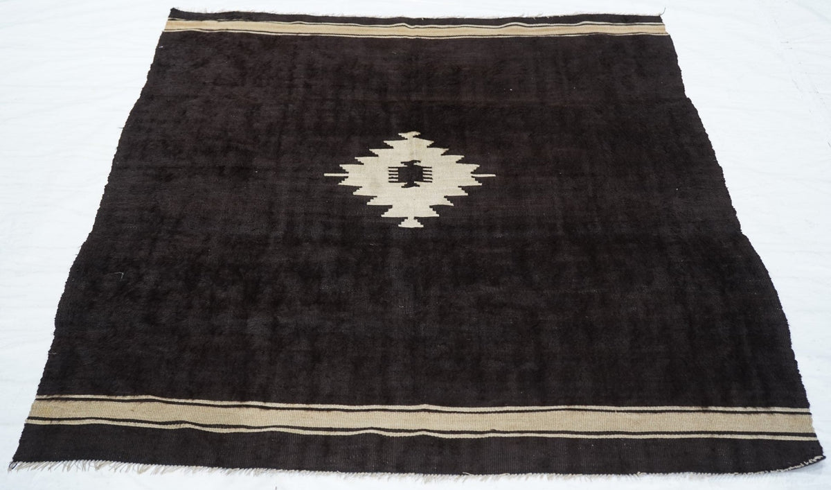 Vintage Moroccan Kilim Rug 4'5'' x 5'4''