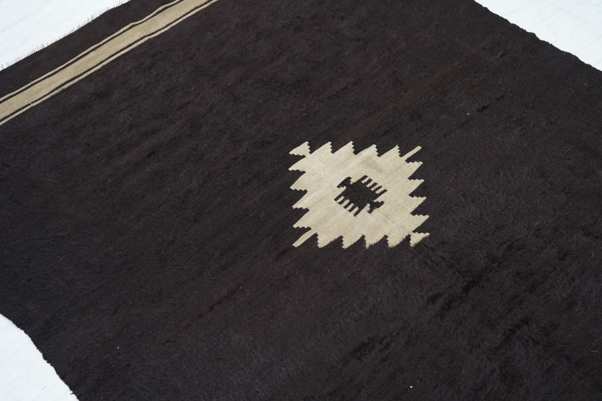 Vintage Moroccan Kilim Rug 4'5'' x 5'4''