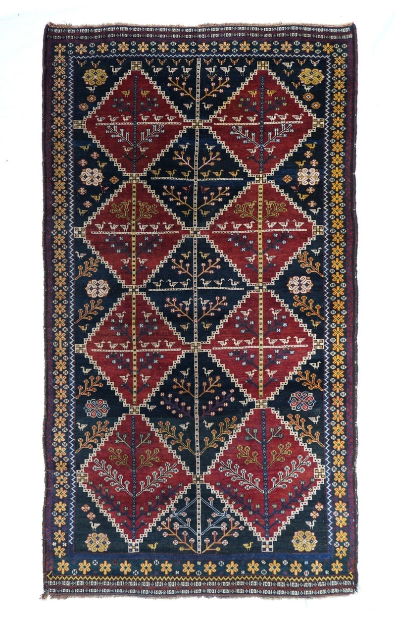 Antique Shiraz Rug 4'7'' x 8'5''