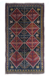 Antique Shiraz Rug 4'7'' x 8'5''