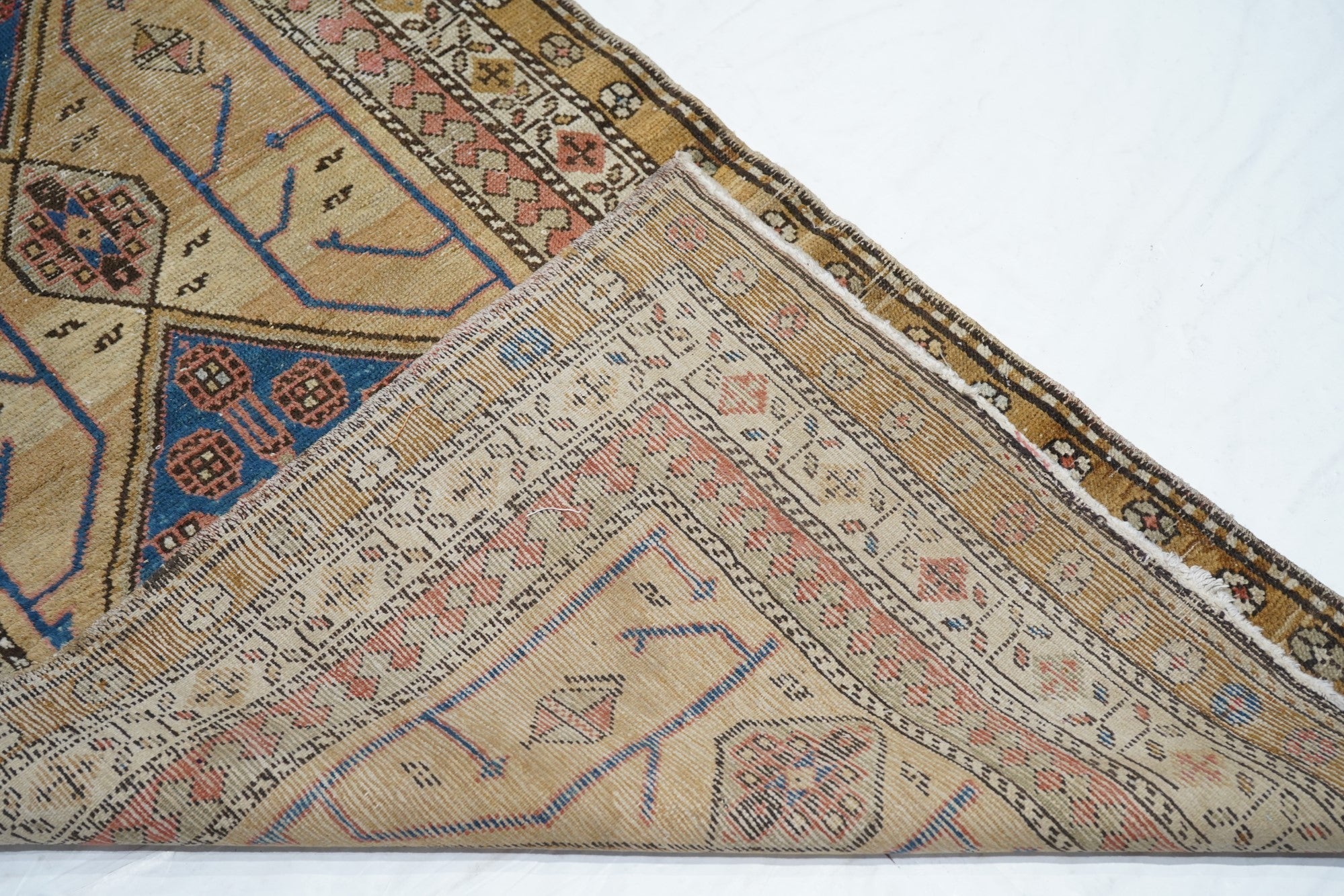 Antique NW  Runner 3'1'' x 10'2''