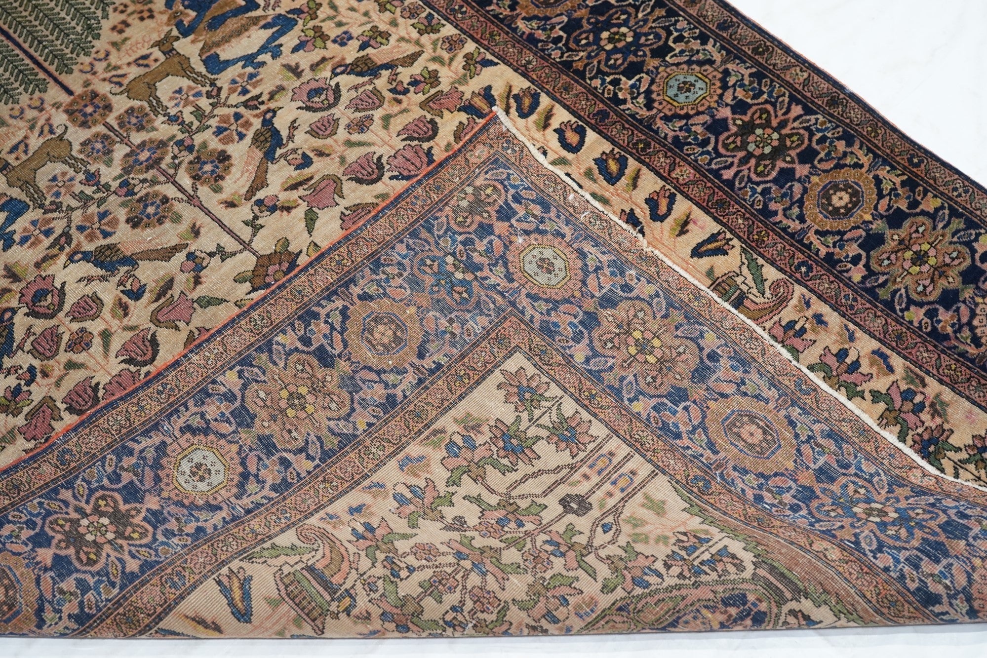 Antique Farahan Sarouk Rug 3'9'' x 6'3''