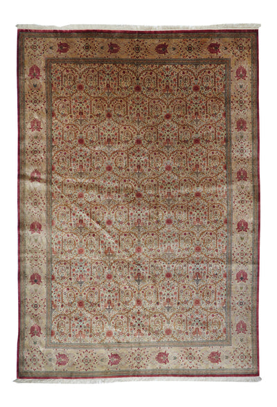 Extremely Fine Vintage Silk  Qum Rug 6'6'' x 9'5''