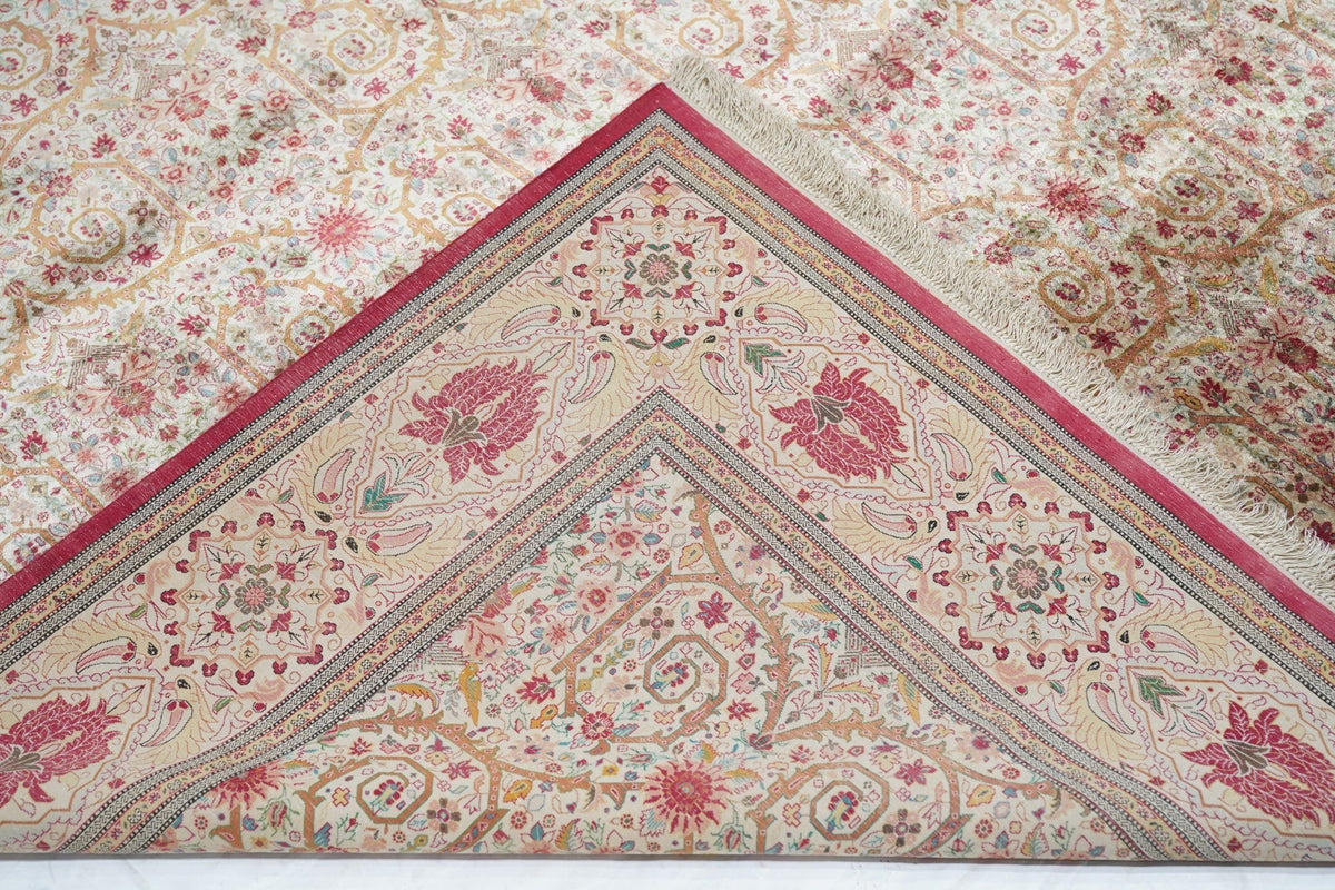 Extremely Fine Vintage Silk  Qum Rug 6'6'' x 9'5''