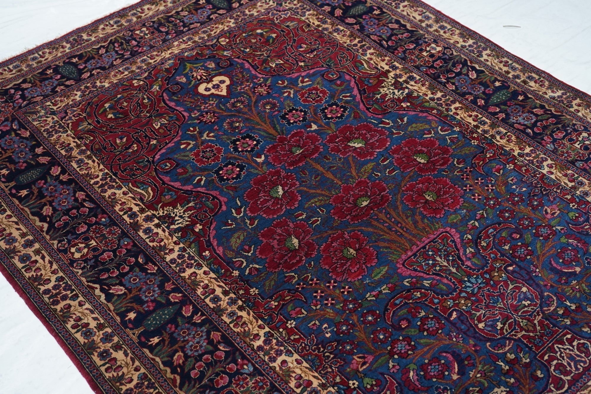 Antique Semnan Rug 4'9'' x 6'5''