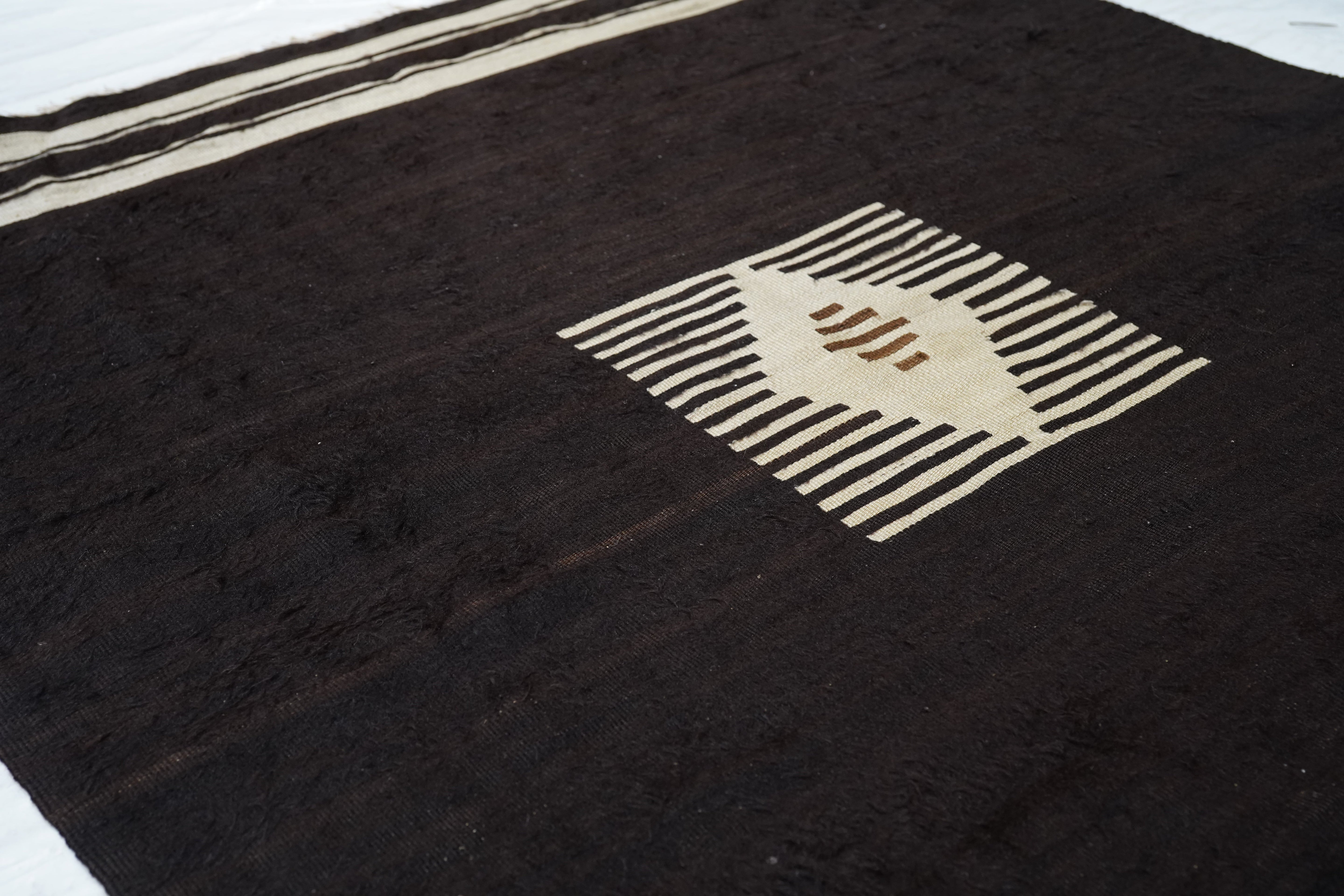 Antique Moroccan Kilim Rug 4'9" x 5' 9''