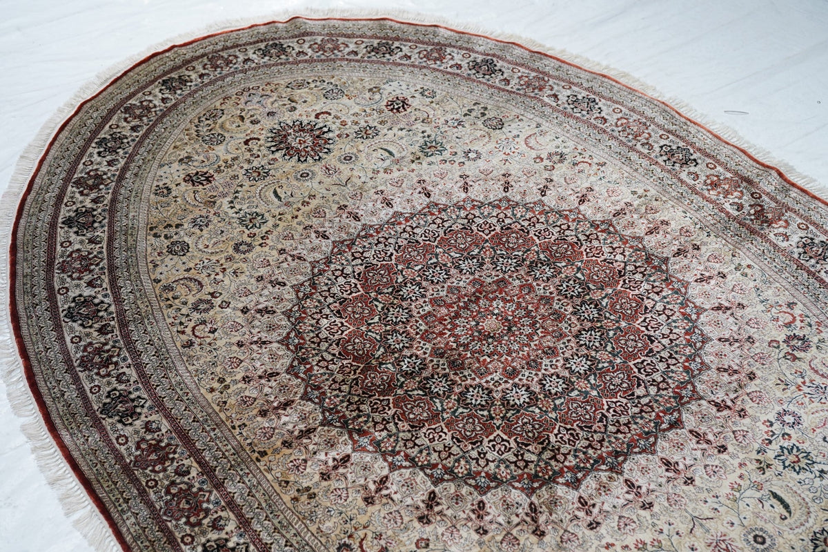 Extremely Fine Vintage Turkish Silk Hereke Oval Rug 4'10'' x 7'11''