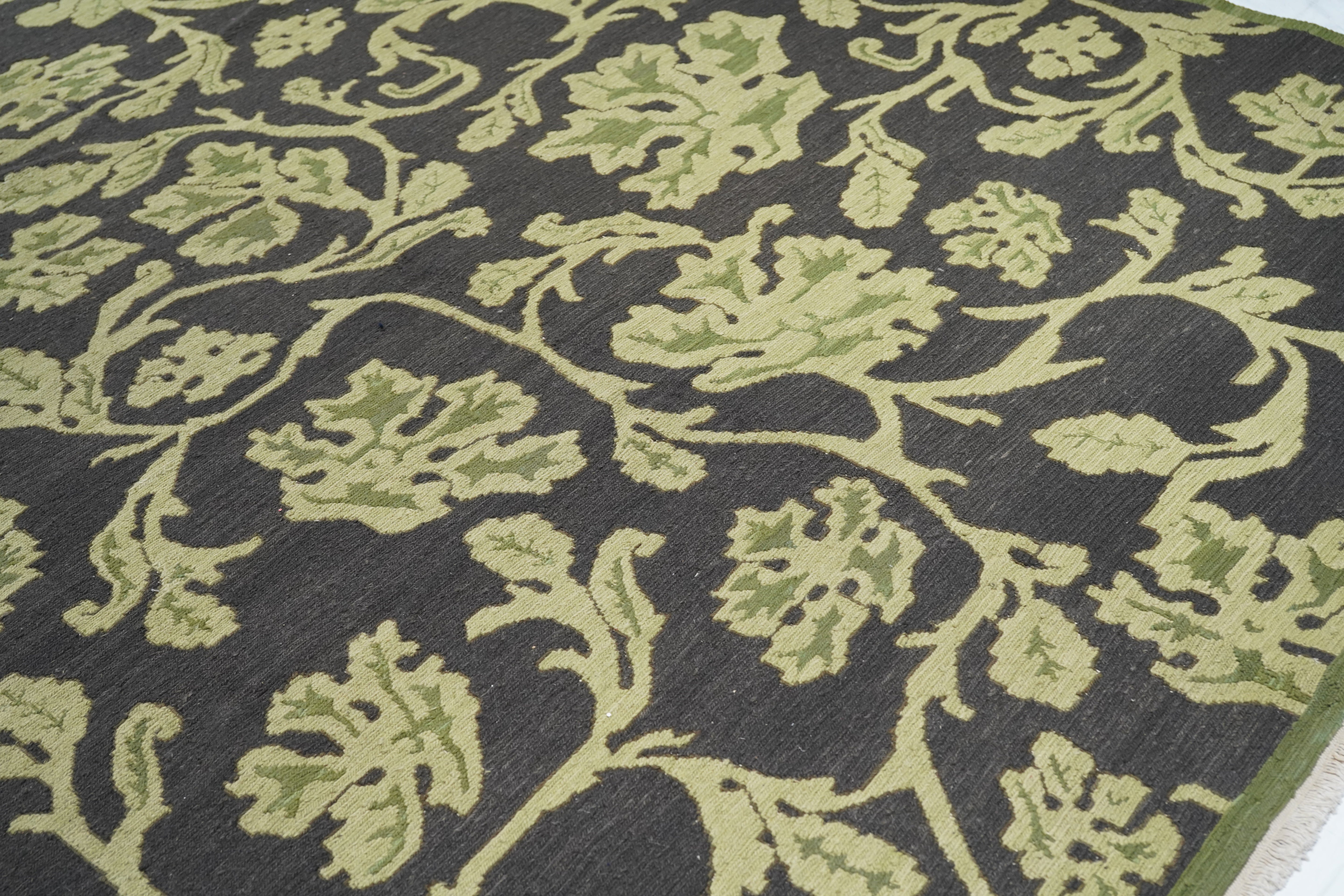 Sumak Rug 8' 0" x 10'0"
