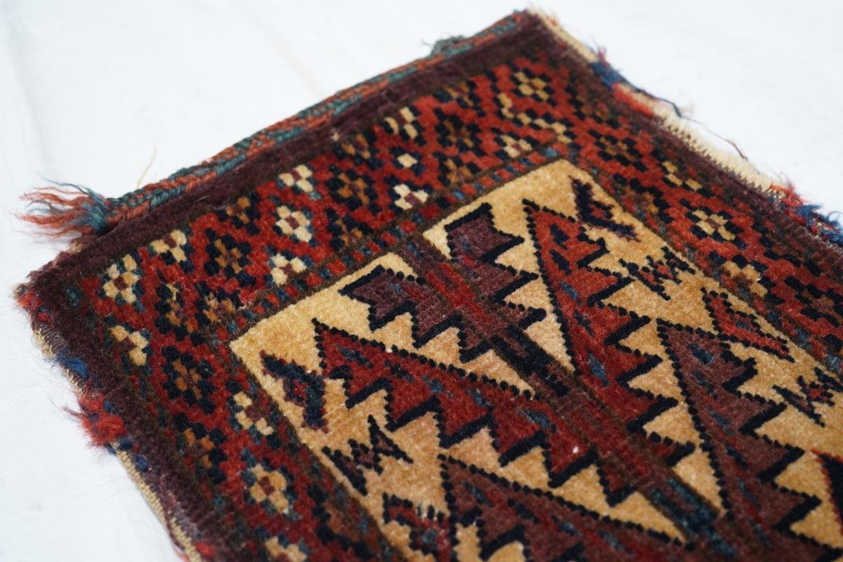 Antique Yamud Rug 1'0" x 1'7''