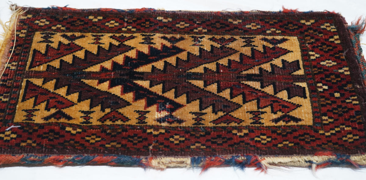 Antique Yamud Rug 1'0" x 1'7''
