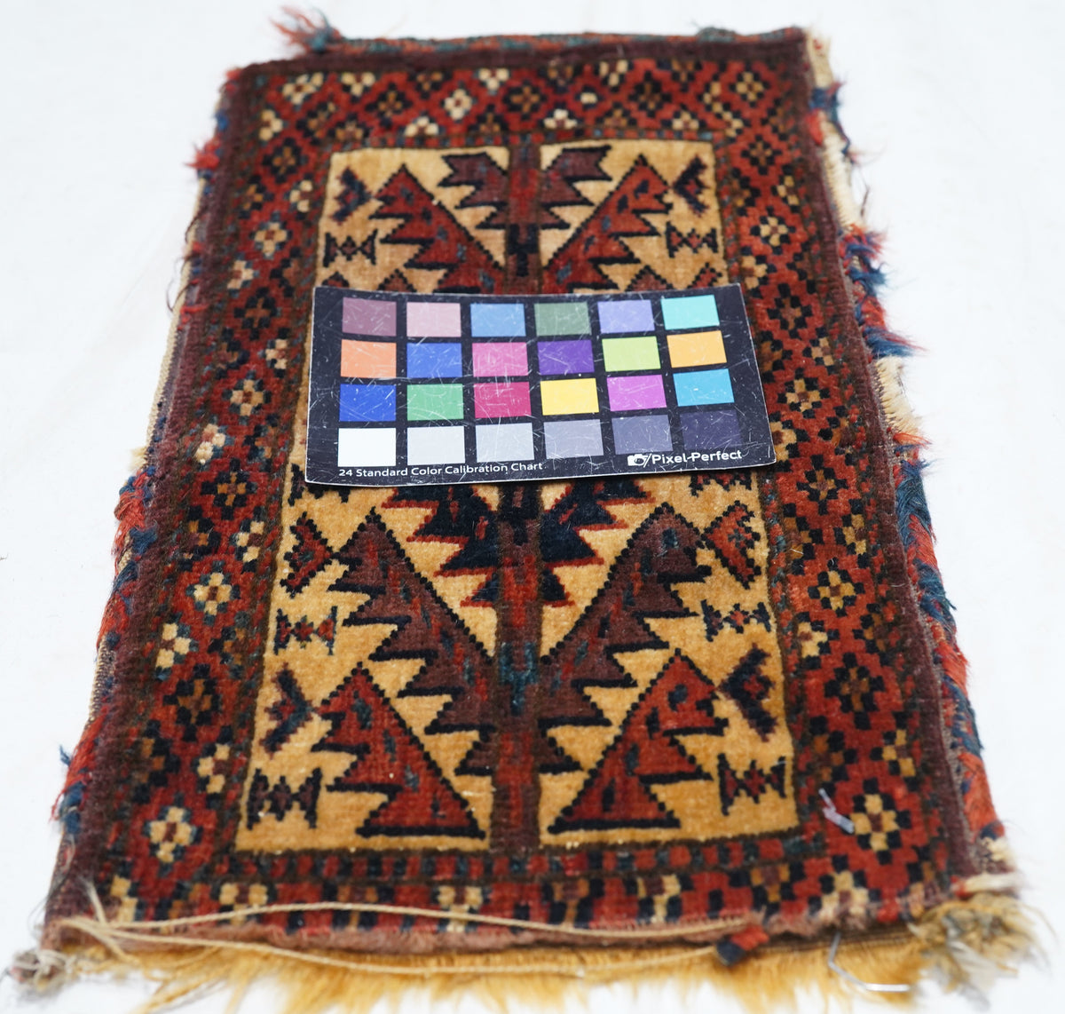 Antique Yamud Rug 1'0" x 1'7''