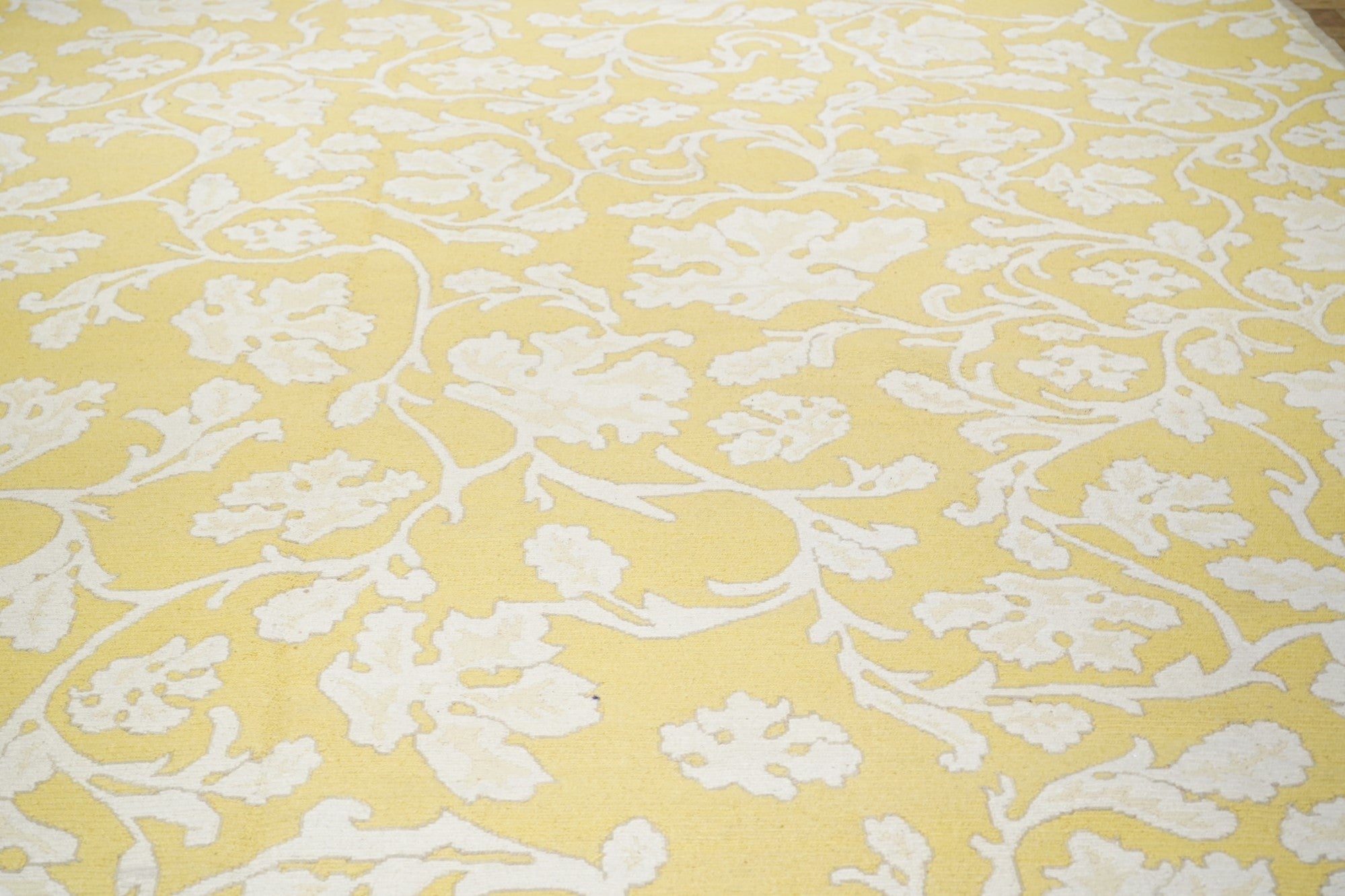 Sumak Rug 10'1'' x 13'10''