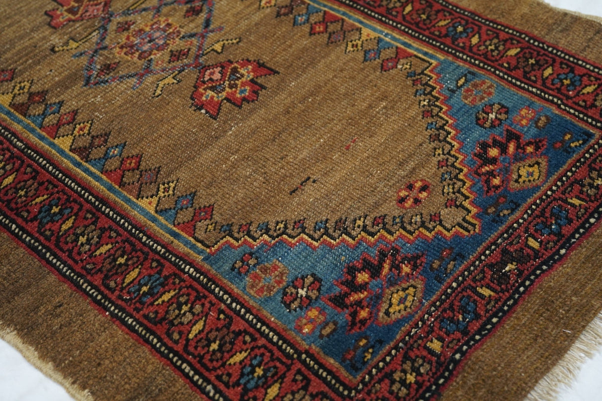 Antique Bakshayesh Rug 2'4'' x 4'1''